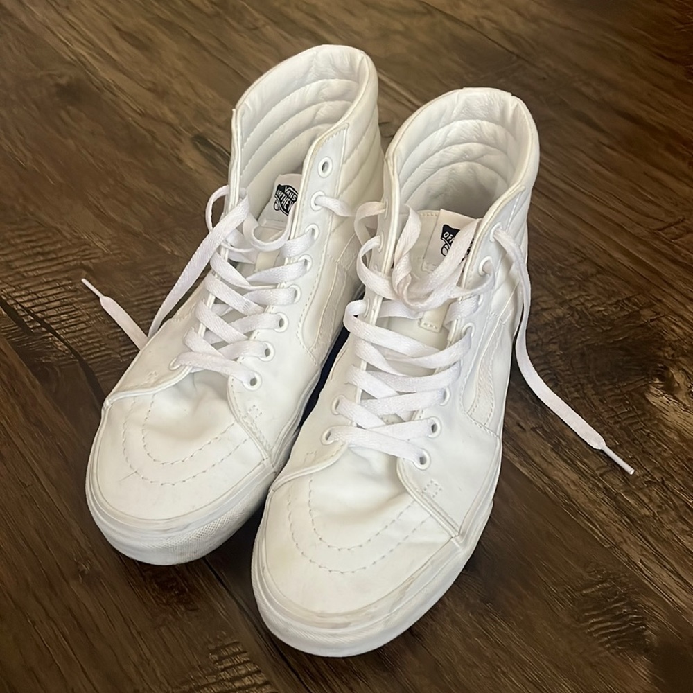 brand new white old school vans